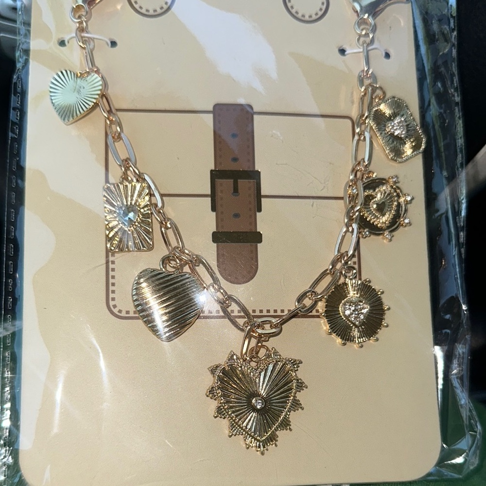 nOir Jewelry Gold Charm Bracelet with Heart and Star